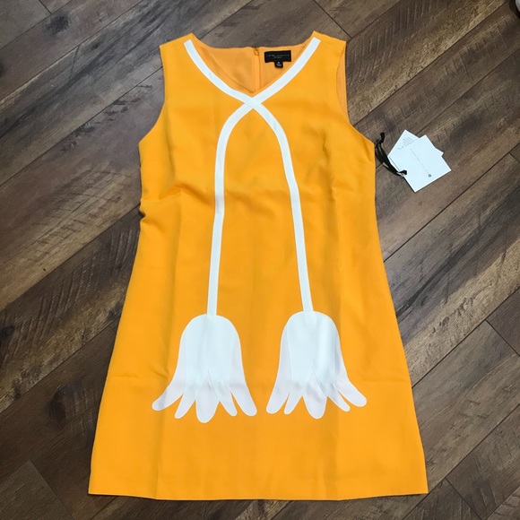 Victoria Beckham for Target Dresses & Skirts - Victoria Beckham yellow dress w white tulip Sz M